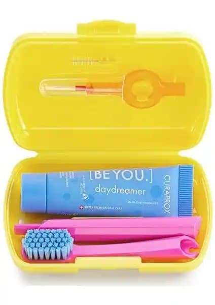 Curaprox 5460 Seyahat Seti: Hafif ve Pratik Ağız Bakım Çözümü